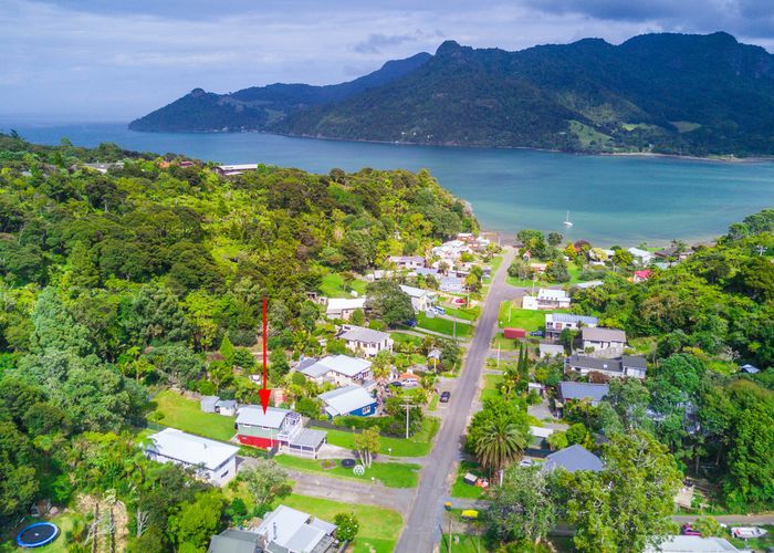  at 49 Foster Avenue, Huia, Auckland