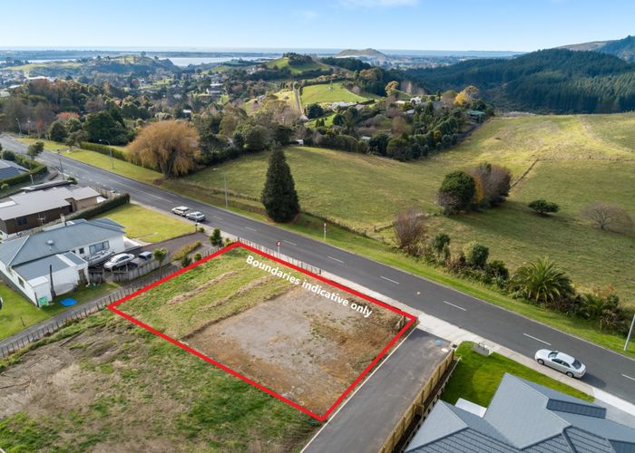  at 152 Waikite Road, Welcome Bay, Tauranga