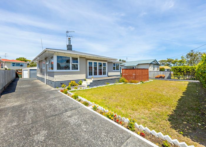  at 85 Old Wairoa Road, Papakura