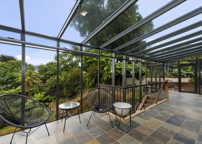  at 1 Sillary Street, Hamilton East, Hamilton