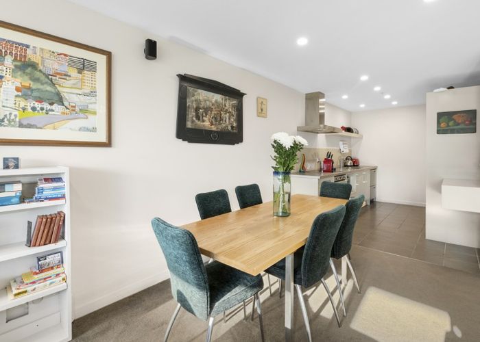  at 4A/42 Cable Street, Te Aro, Wellington