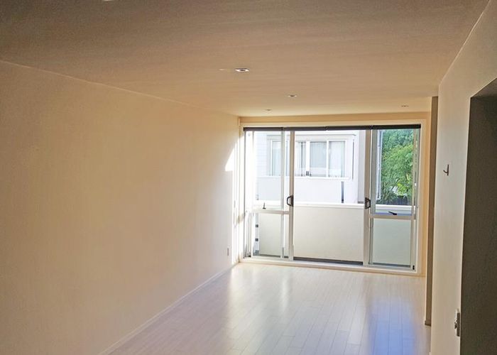  at 41/852 Mount Eden Road, Three Kings, Auckland