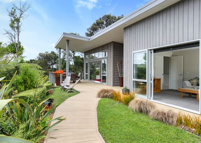  at 231B Huia Road, Titirangi, Auckland
