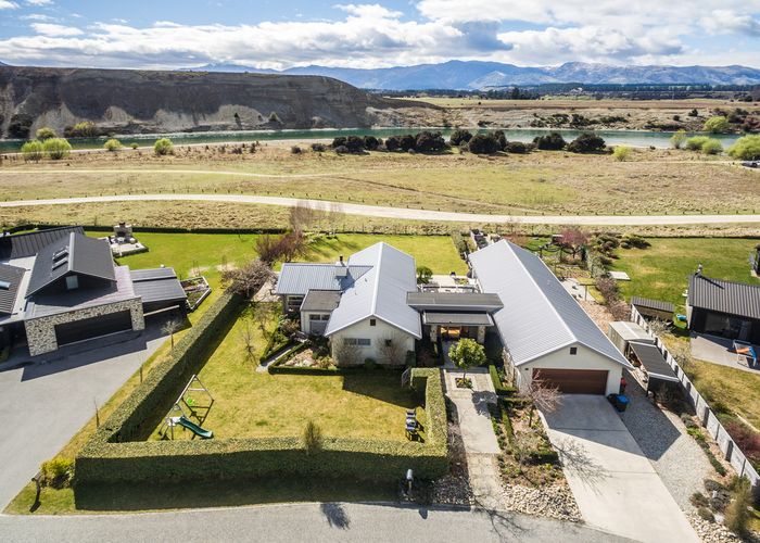  at 4 Ribbonwood Avenue, Albert Town, Wanaka
