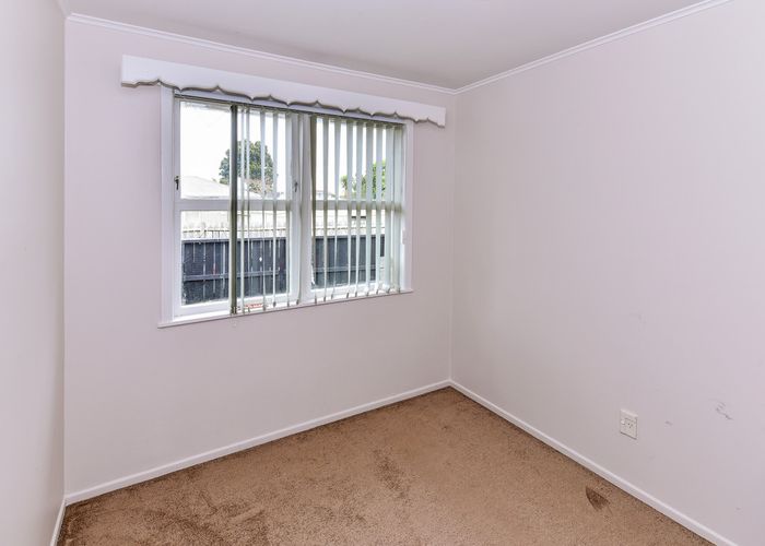  at 1/18 Brentford Place, Manurewa, Auckland