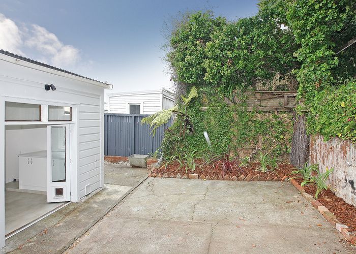 at 1 Kenwyn Terrace, Newtown, Wellington