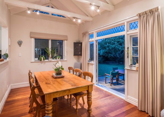  at 385 Karori Road, Karori, Wellington