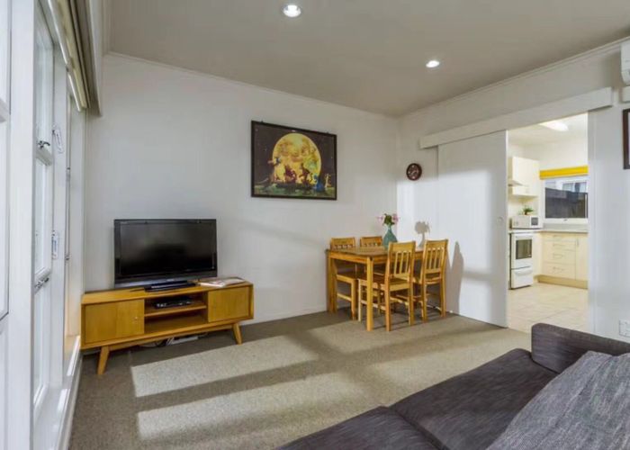  at 3/66 Dominion Street, Takapuna, Auckland
