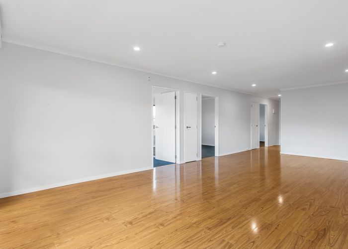  at 2B/47 Stanhope Road, Mount Wellington, Auckland