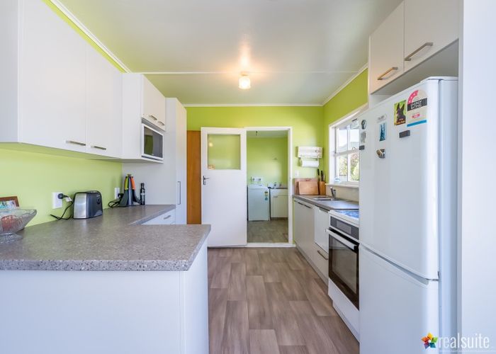  at 280 Wellington Road, Wainuiomata, Lower Hutt