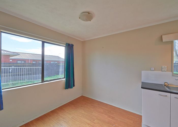  at 12 Gladys Place, Kelvin Grove, Palmerston North