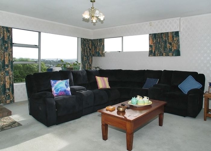  at 77 Baylands Drive, Newlands, Wellington