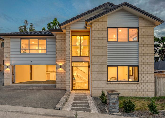  at 100 San Valentino Drive, Henderson, Auckland