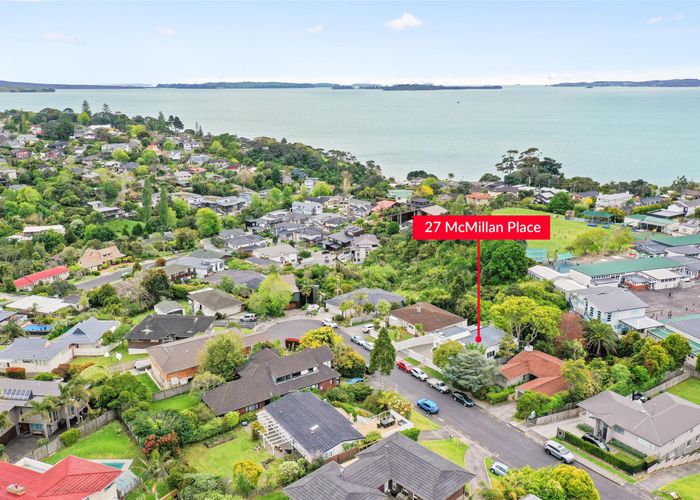  at 27 McMillan Place, Mellons Bay, Auckland
