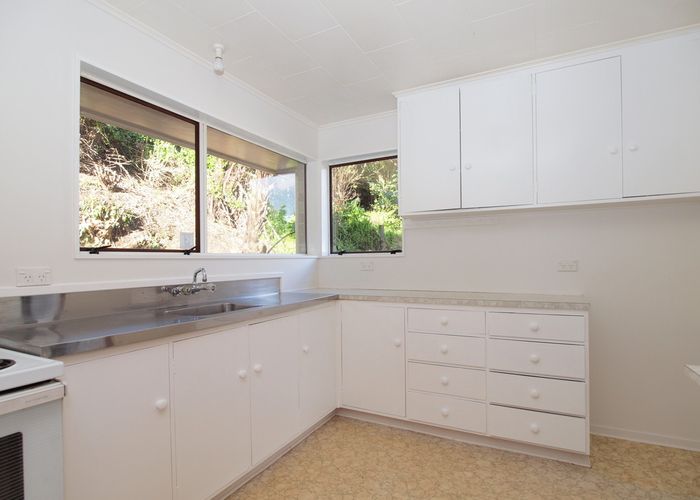 at 3A Maungaraki Road, Korokoro, Lower Hutt