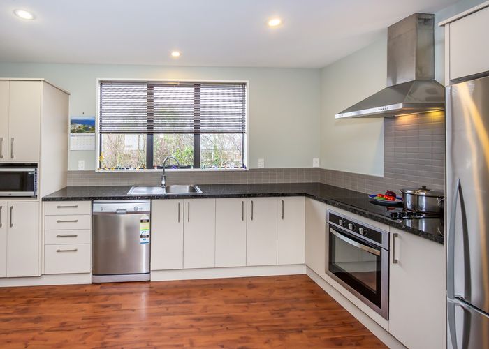  at 4/130 Packe Street, Edgeware, Christchurch