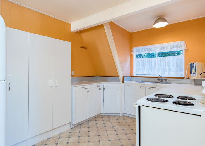  at 9 Toporoa View, Ascot Park, Porirua
