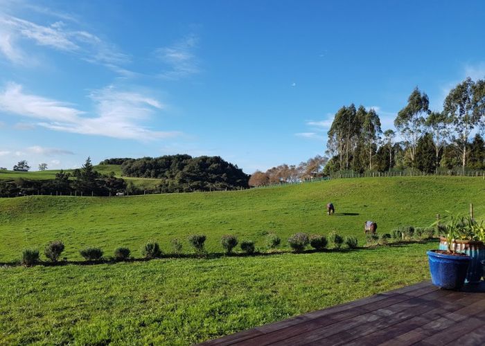  at 81 Leyland Road, Tauranga