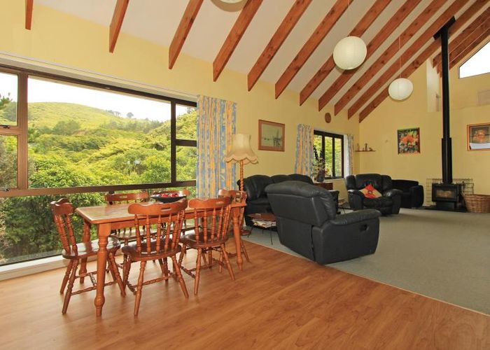  at 101 Sweetacres Drive, Belmont, Lower Hutt