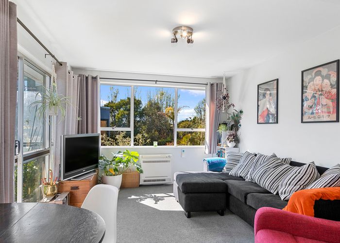  at 2/207 Estuary Road, South New Brighton, Christchurch