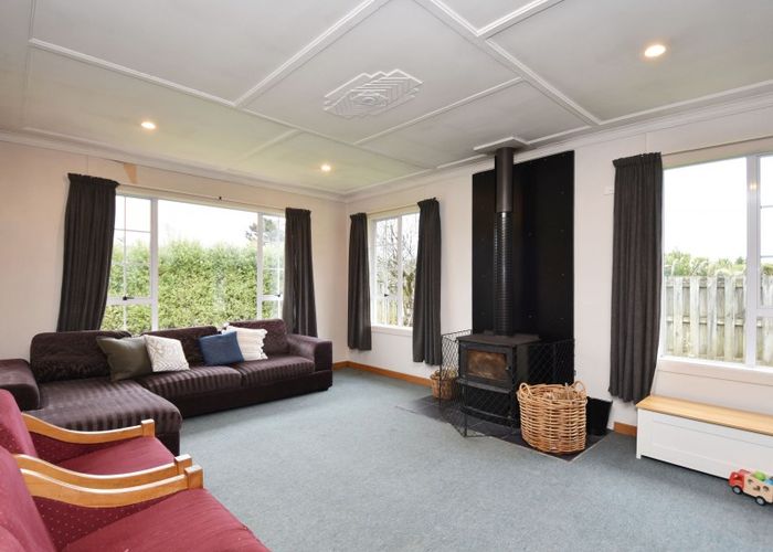  at 76 Dunns Road, Otatara