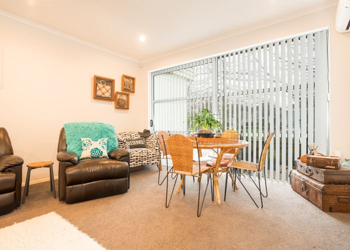  at 42 Kauri Drive, Takanini, Auckland