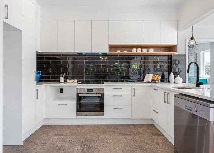  at 1575 Great North Road, Waterview, Auckland