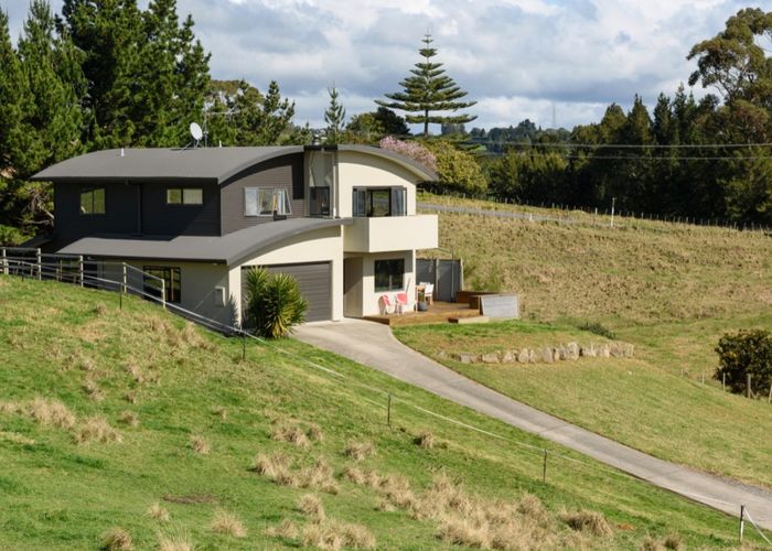  at 312 WAITAHA ROAD SOUTH, Welcome Bay, Tauranga