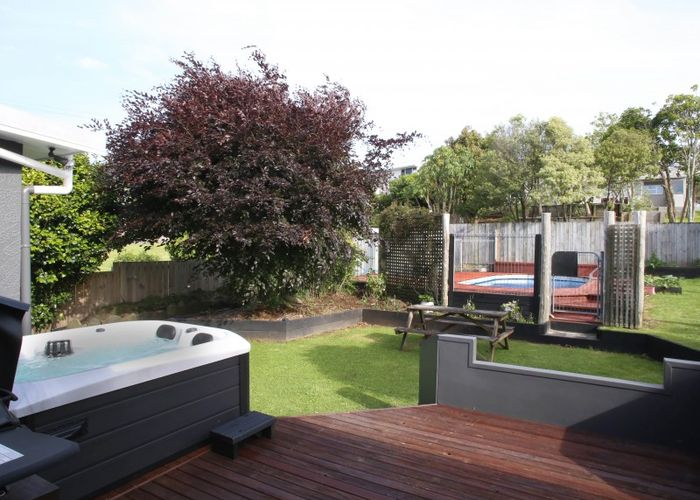  at 10 Cowling Road, Hurdon, New Plymouth