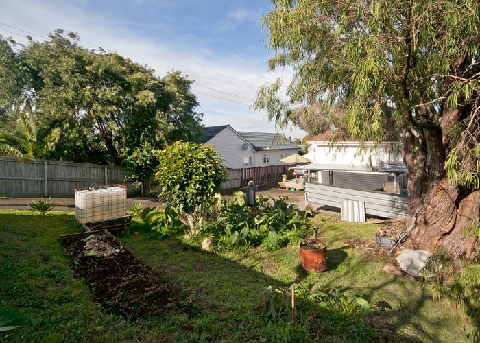  at 33 Wallath Road, Onehunga, Auckland