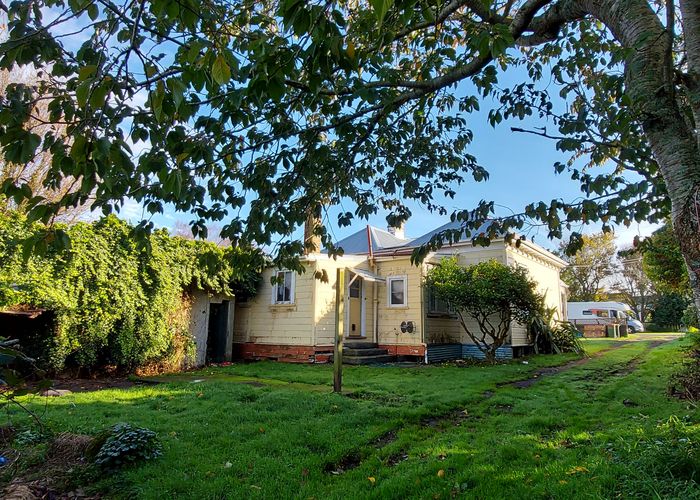  at 11 Lorne Street, Kaponga, Hāwera