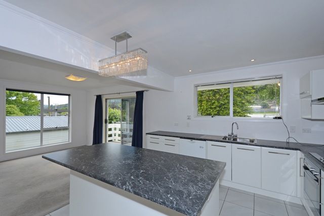  at 418B Stokes Valley Road, Stokes Valley, Lower Hutt