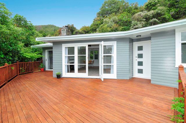  at 39 Lowry Crescent, Stokes Valley, Lower Hutt