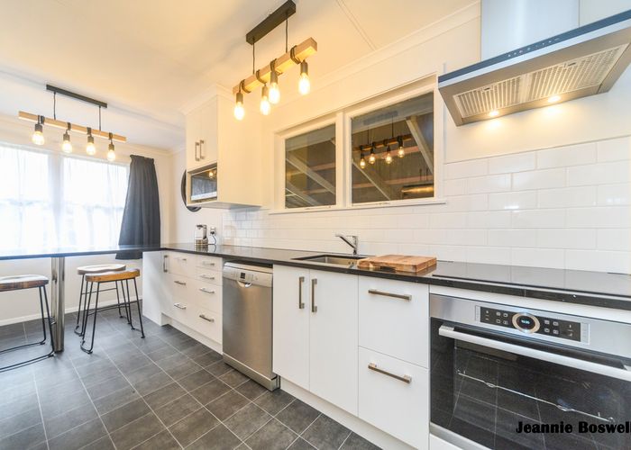  at 40 Ruamahanga Crescent, Terrace End, Palmerston North