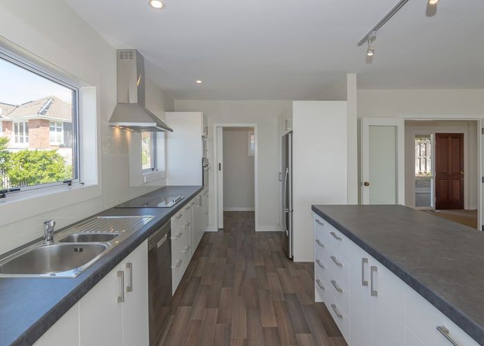  at 27 Belleview Terrace, Mount Pleasant, Christchurch