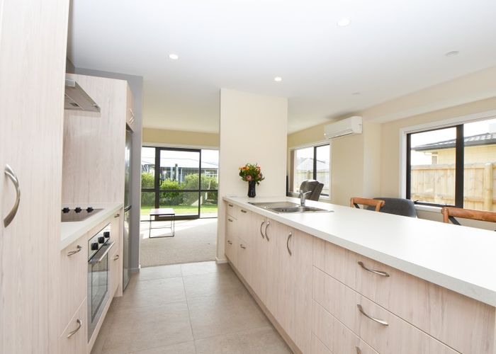  at 59 Ashmore Park Road, Carterton