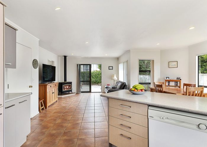  at 13 Lanyon Place, Whitby, Porirua