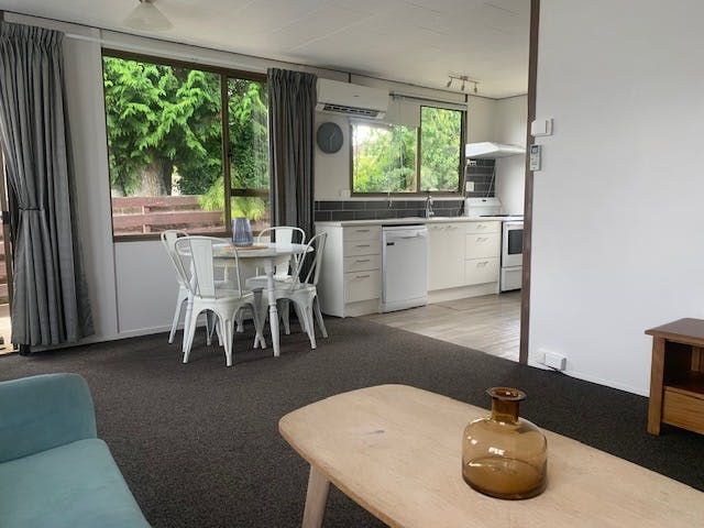  at 4 Sale Street, Fairfield, Hamilton
