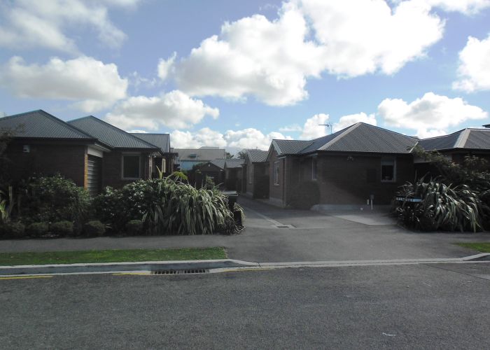  at 19 Picton Avenue, Riccarton, Christchurch