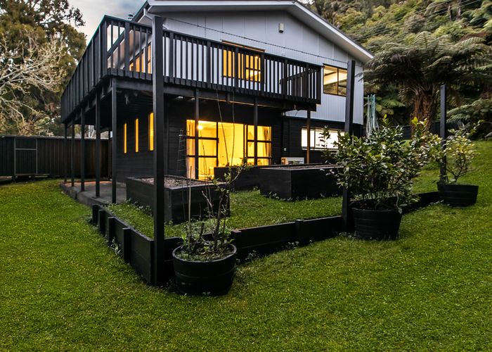 at 354 Forest Hill Road, Waiatarua, Auckland