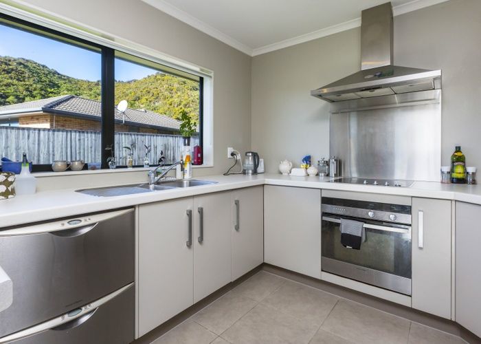  at 4 Beaufort Close, Kingsley Heights, Upper Hutt
