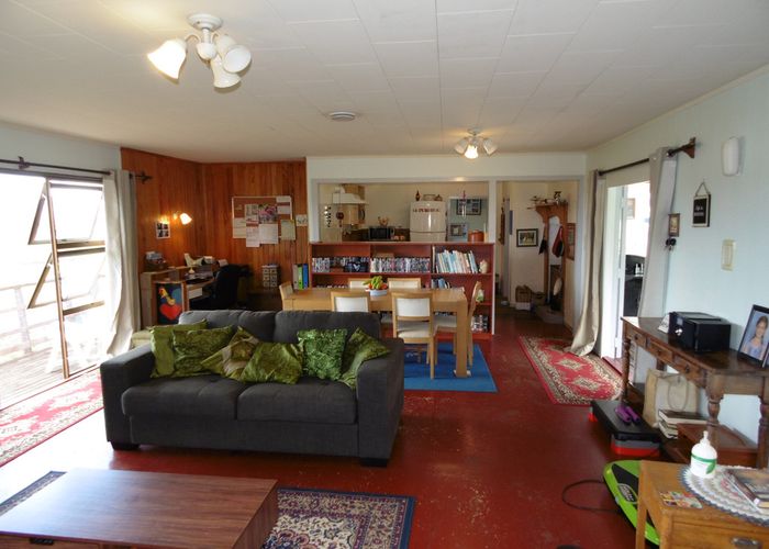  at 102 Gangway Road, Totara North