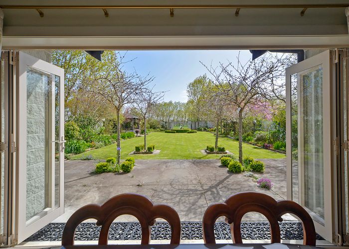  at 68 West Bush Road, Upper Plain
