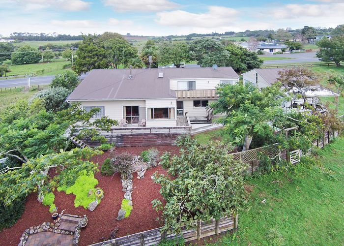  at 2570 River Road, Tuakau, Tuakau