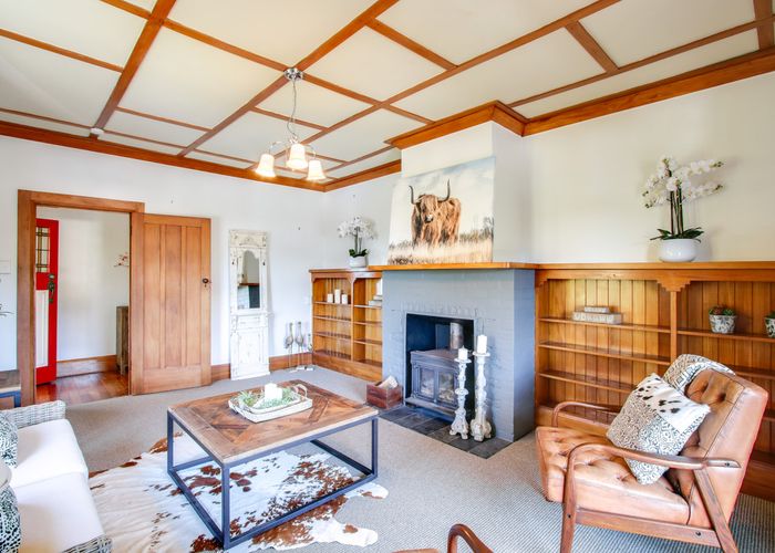  at 60 Shakespeare Road, Bluff Hill, Napier