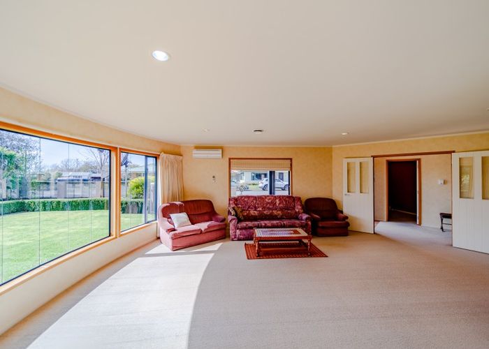 at 2 Belgrove Drive, Waipukurau, Waipukurau