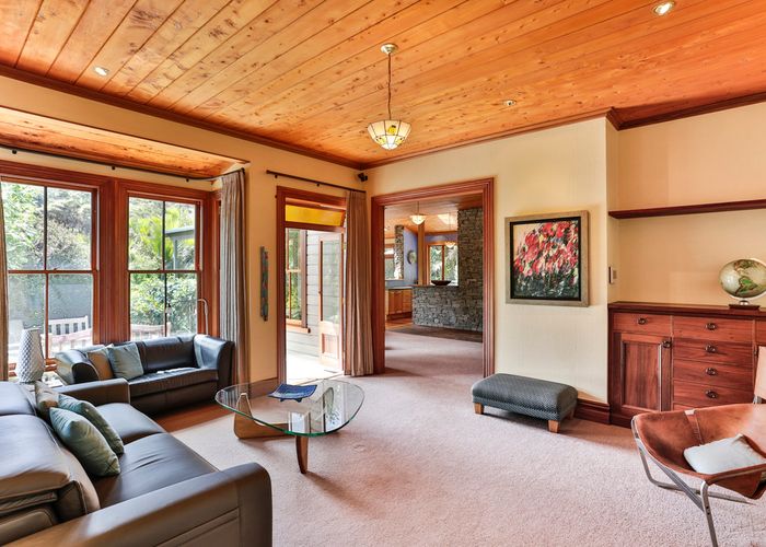  at 31 Tinopai Road, Titirangi, Auckland