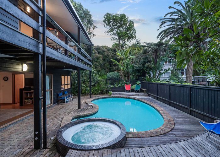  at 14 Kelvin Road, Remuera, Auckland
