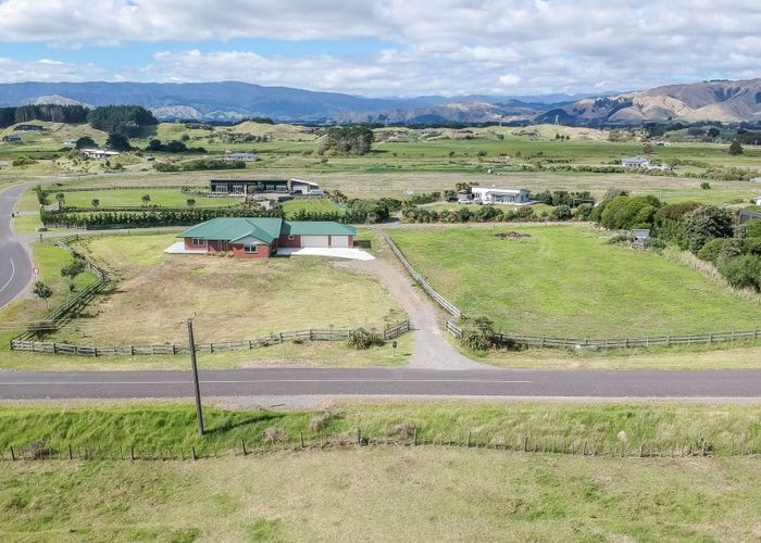  at 34 Sims Road, Te Horo Beach