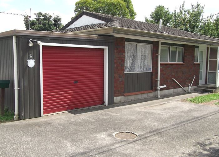  at 62 Swanson Rd, Henderson, Auckland
